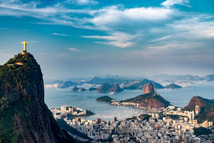 Brasil 2025: Cultura em Alta com Inovações, Premiações e Novos Desafios para o Setor!